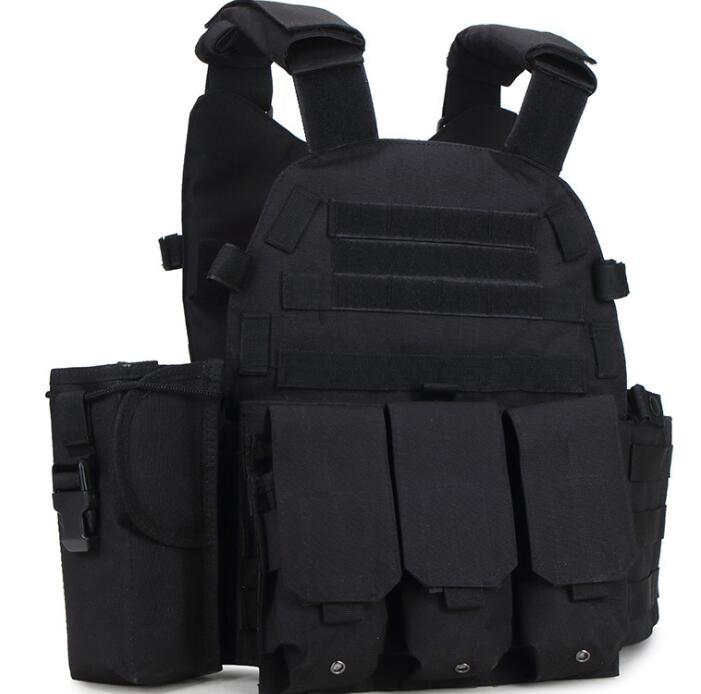 Ultimate Tactical Action Vest - Gear Up Now!