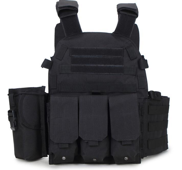 Ultimate Tactical Action Vest - Gear Up Now!