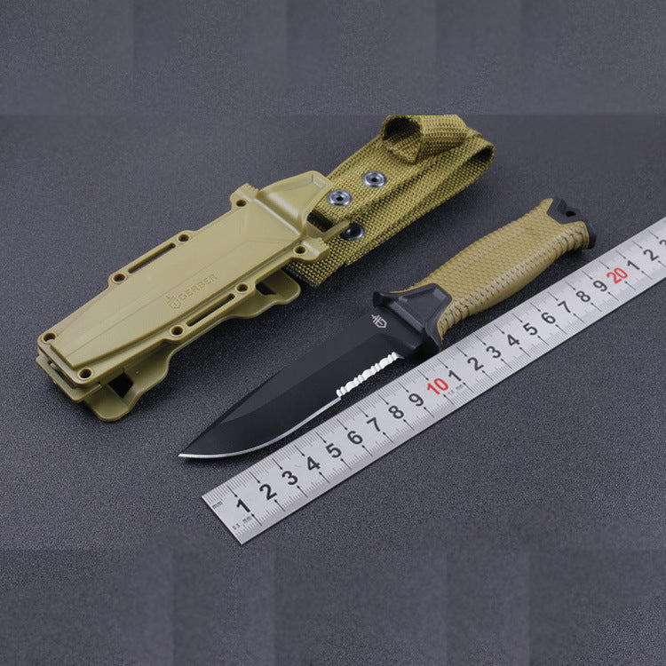 Ultimate Adventure Survival Knife