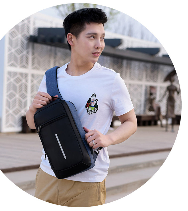 Secure & Charge Adventurer's Crossbody Bag