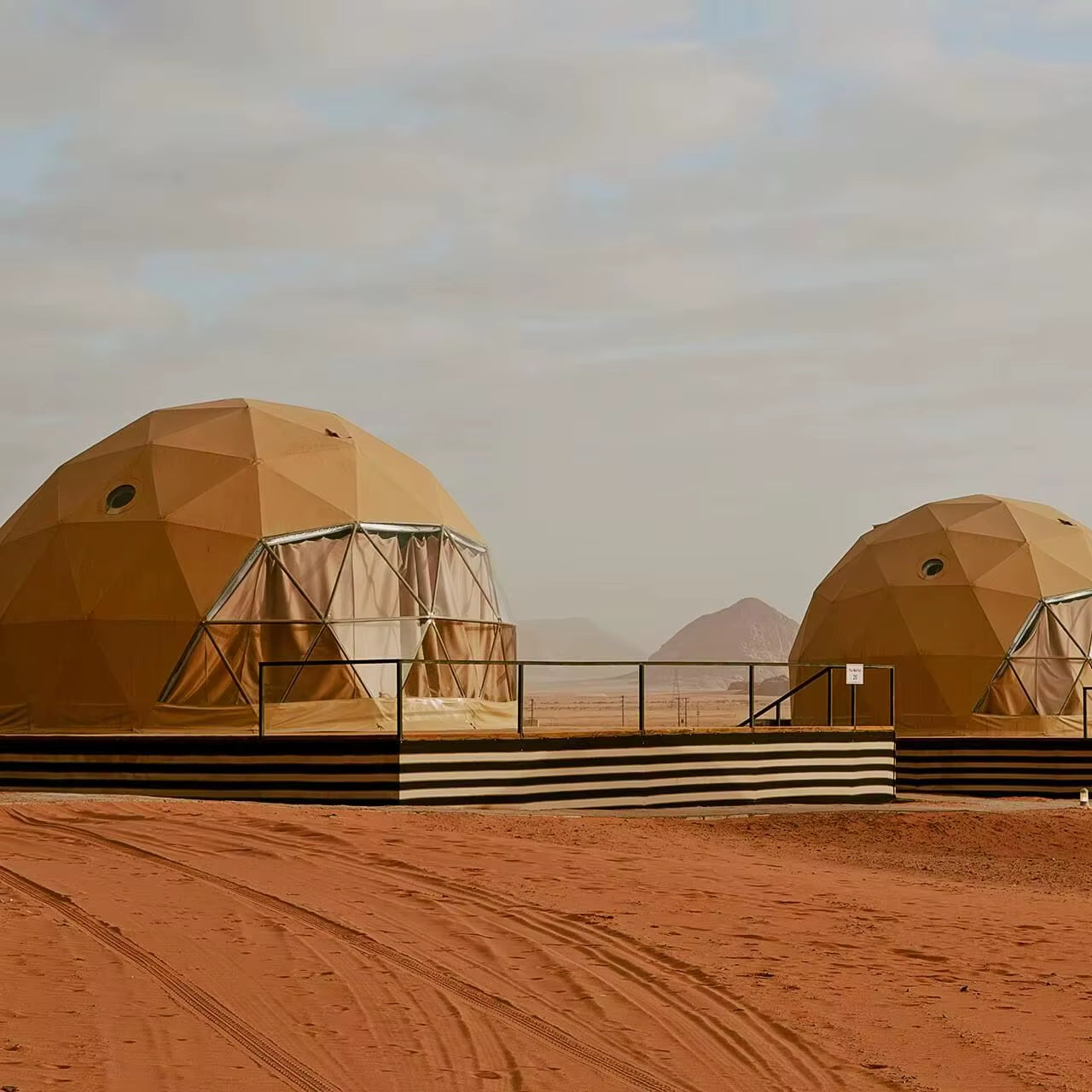 Geodesic Dome Tent - Luxury Outdoor Glamping Experience with Transparent Starry Sky Design and Free Global Shipping