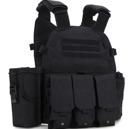 Ultimate Tactical Action Vest - Gear Up Now!