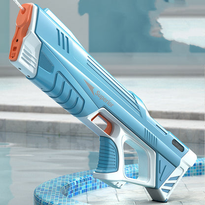 Epischer elektrischer Wasserblaster – kampfbereiter Spaß