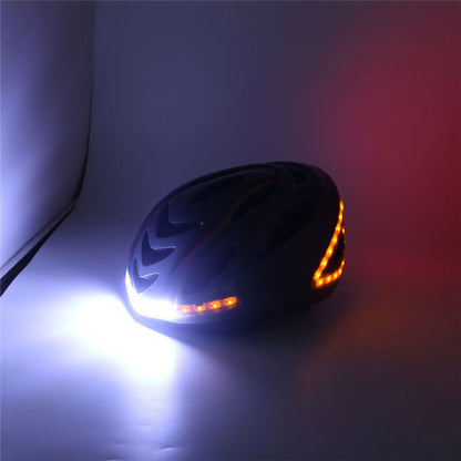 Smart Flash Helmet: Be Safe, Be Seen!