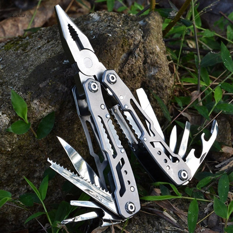 Alicates de aventura Ultimate All-Steel